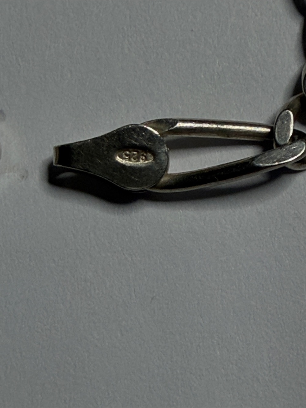 Women’s Silver Figaro Link Bracelet - Classic Chain Style stamped Italy 925 6.2g - Picture 3 of 5
